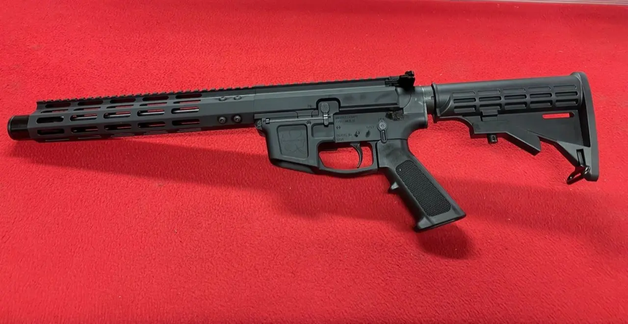 FM Products, Model: FMP 9, kal. 9mm Luger, hl.: 10"