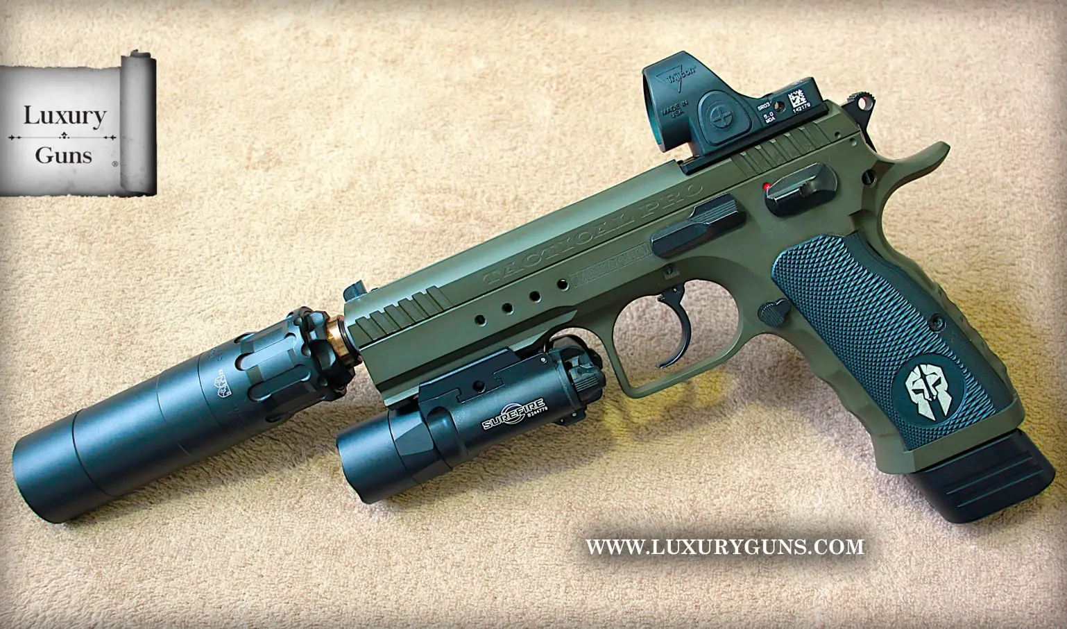Tanfoglio Tactical PRO s doplnkami Rugged, Trijicon a SureFire